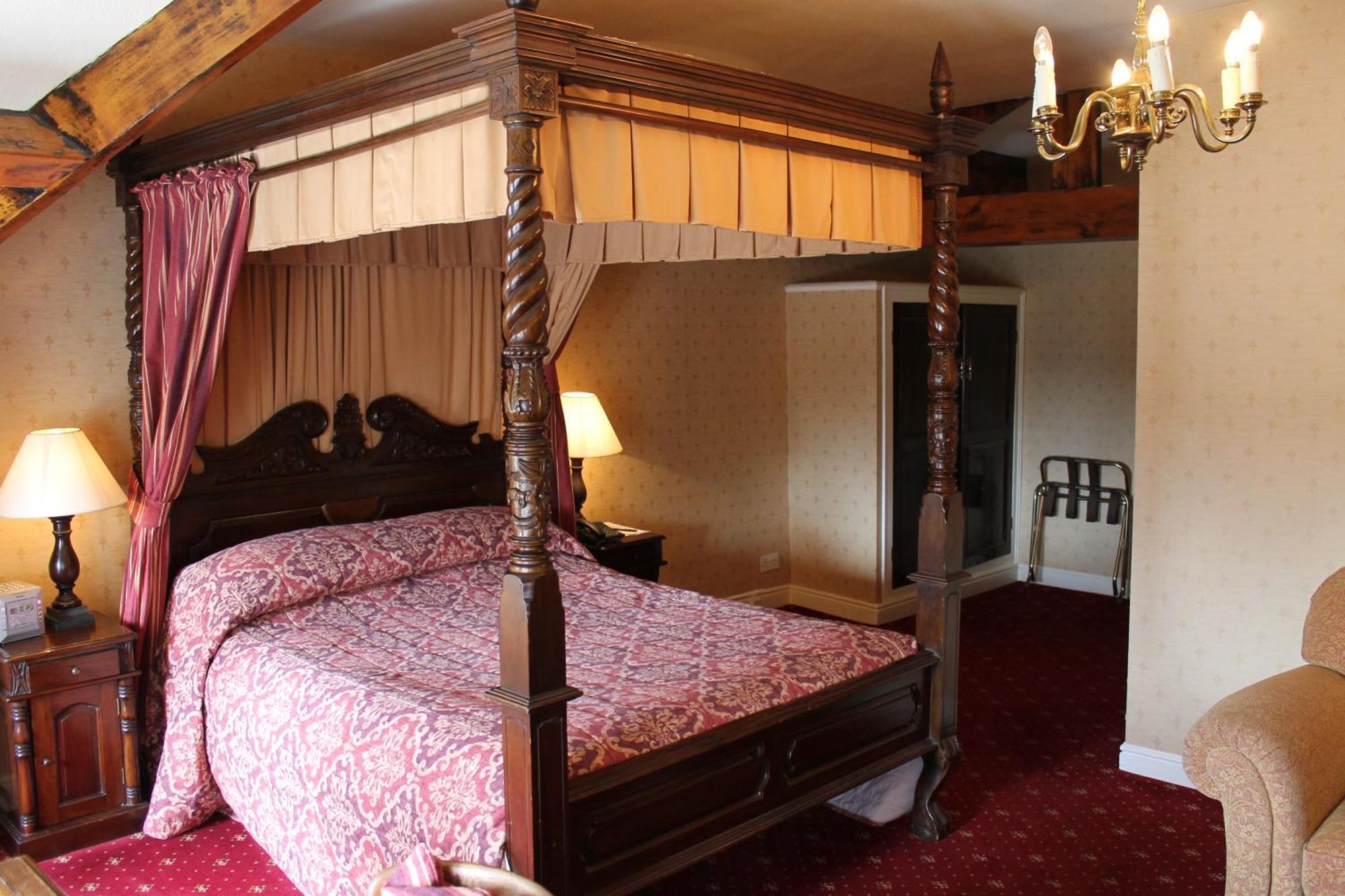 Oakwood Hall Hotel ビングリー エクステリア 写真