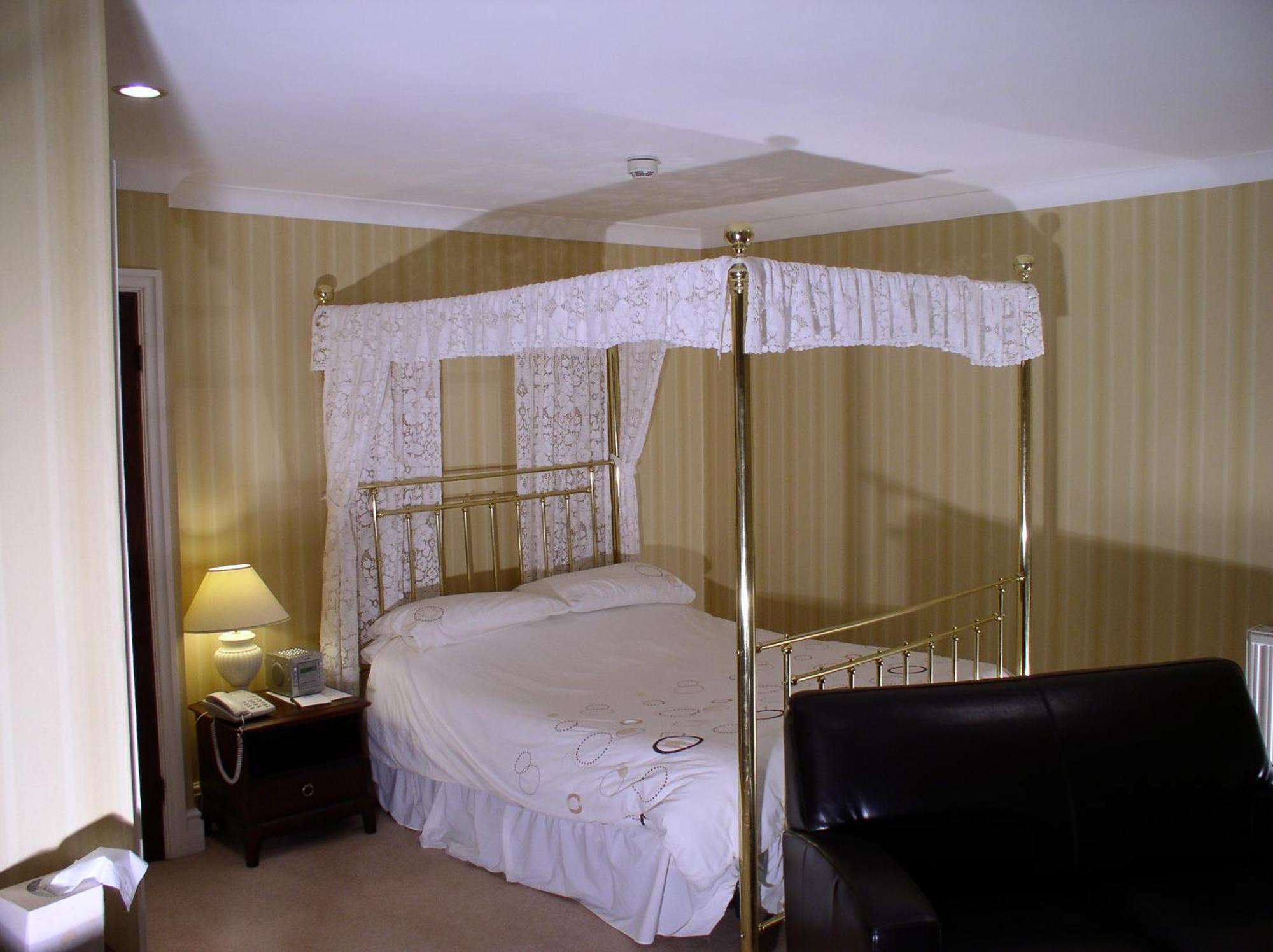 Oakwood Hall Hotel ビングリー エクステリア 写真